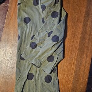 Stella & Dot Green Polka Dot Long Sleeve Tee